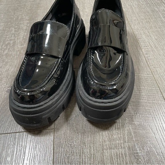 H&M Platform Loafers Patent leather black size 8 - Picture 8 of 13